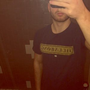 Billabong tee